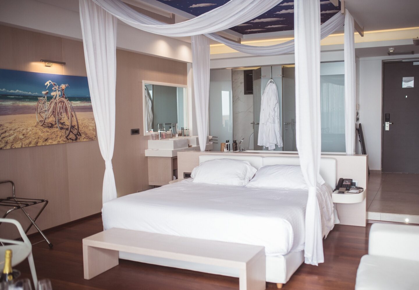 A picture of the honey moon suit room in Lesante Blu Hotel.