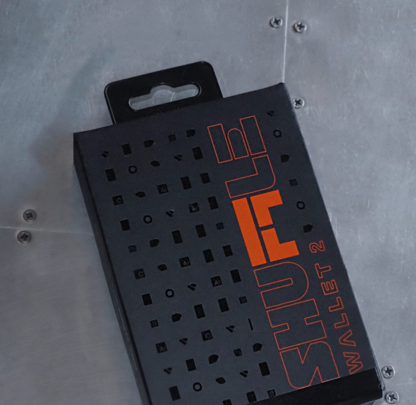 A picture of the packaging of the Shuffle 2.0 on Eve Sara McIntosh's table.